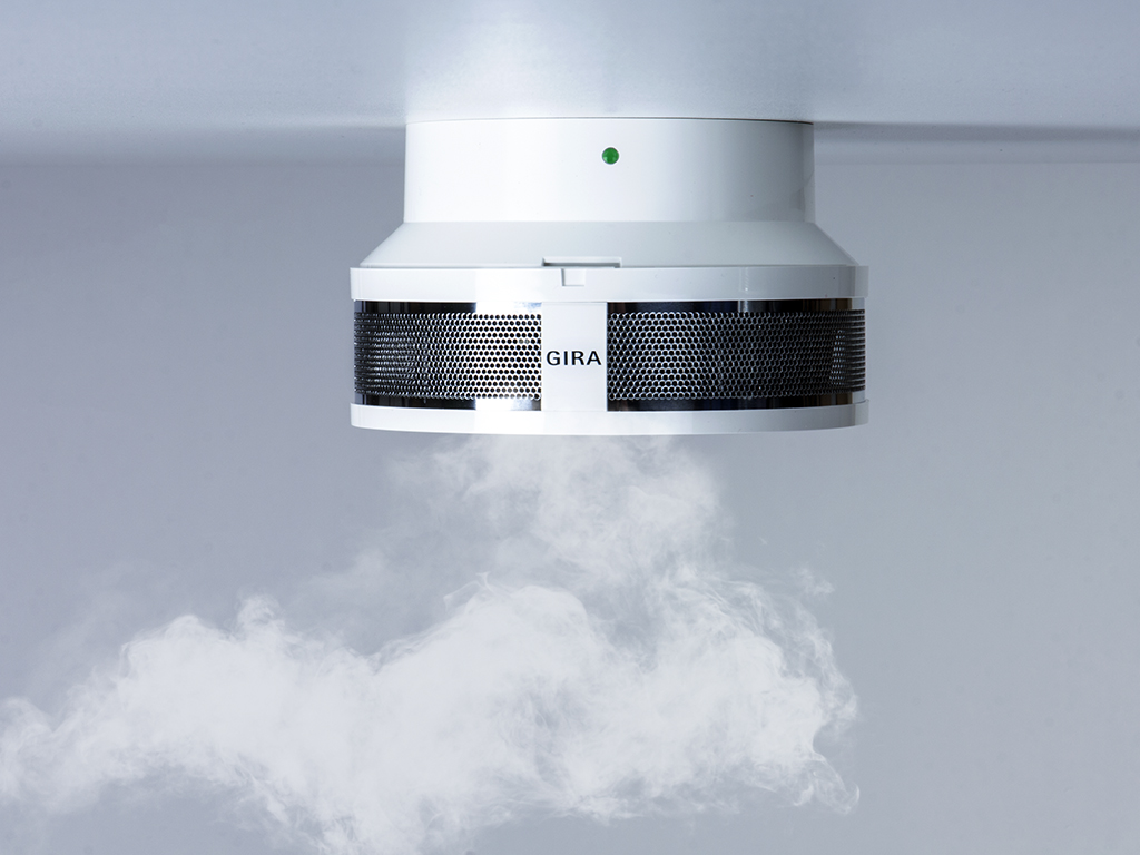 Velleman: 99/smk230_smoke.jpg